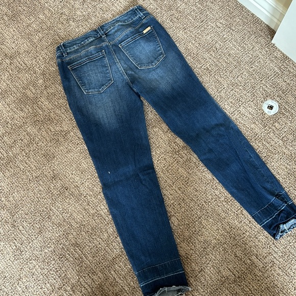 Slim ankle jeans with unique unstitched ankles - Picture 4 of 4